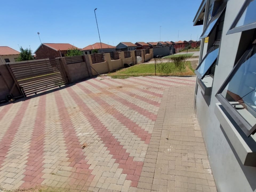 2 Bedroom Property for Sale in Hillside View Free State